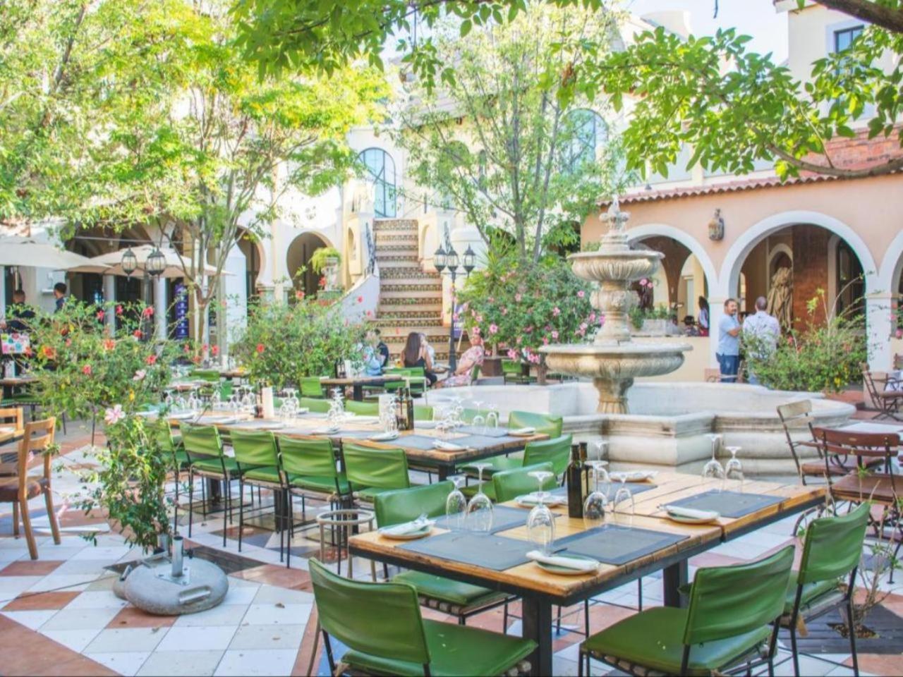 The Windhoek Luxury Suites מראה חיצוני תמונה