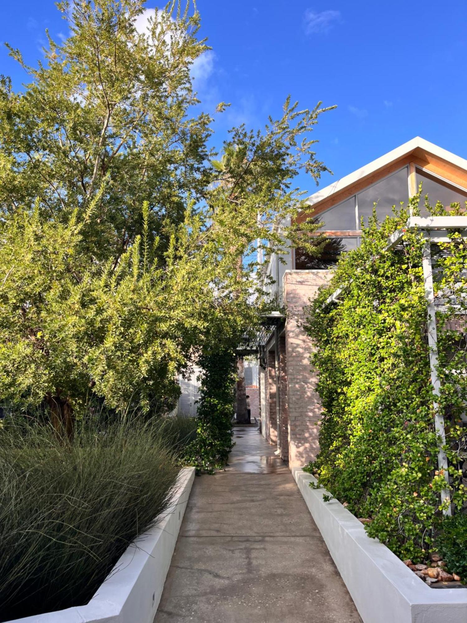 The Windhoek Luxury Suites מראה חיצוני תמונה