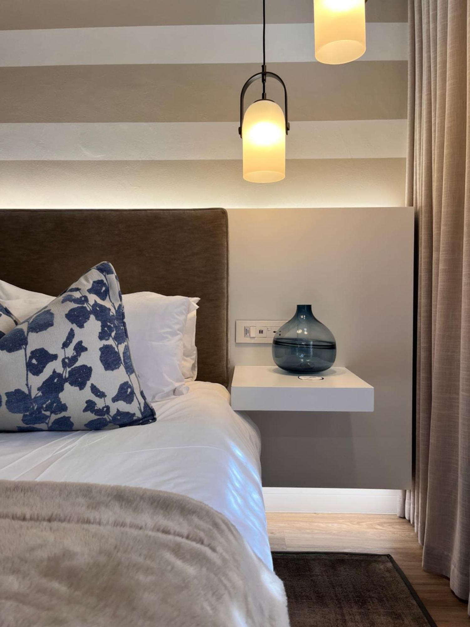 The Windhoek Luxury Suites מראה חיצוני תמונה